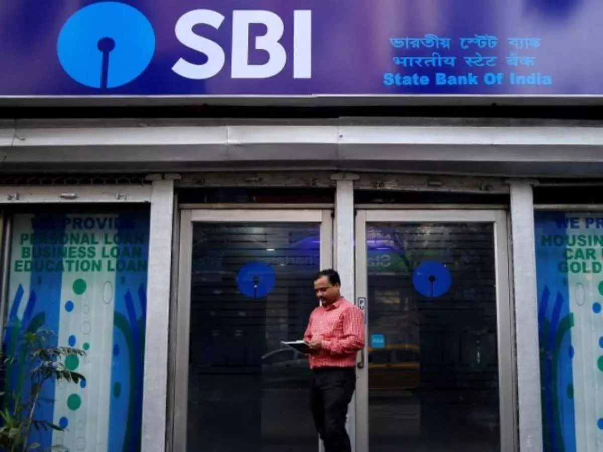 स्टेट बैंक आफ इंडिया की आनलाइन बैंकिंग सर्विस ठप्प लेकिन एटीमए चालू