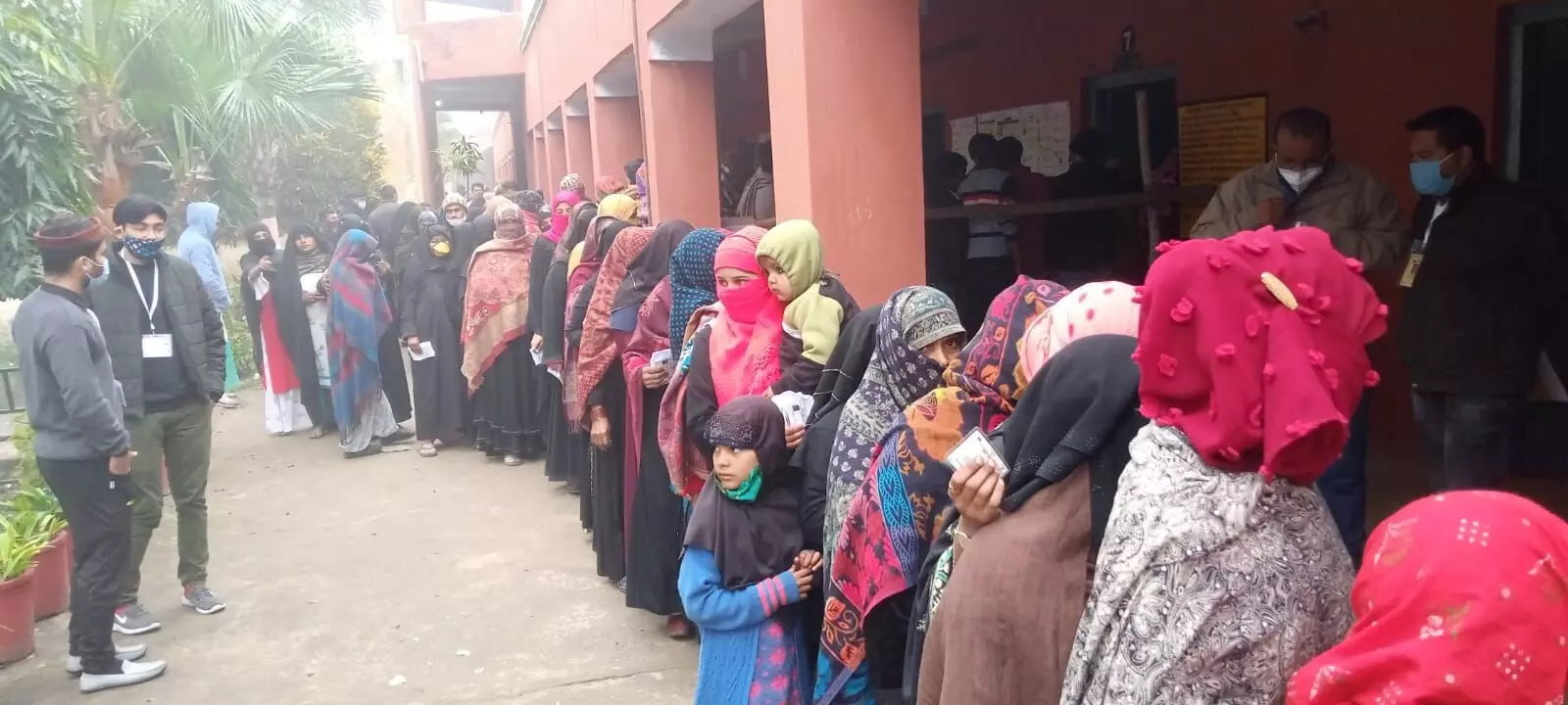 मुजफ्फरनगर में तीन बजे तक 62.09 प्रतिशत मतदान