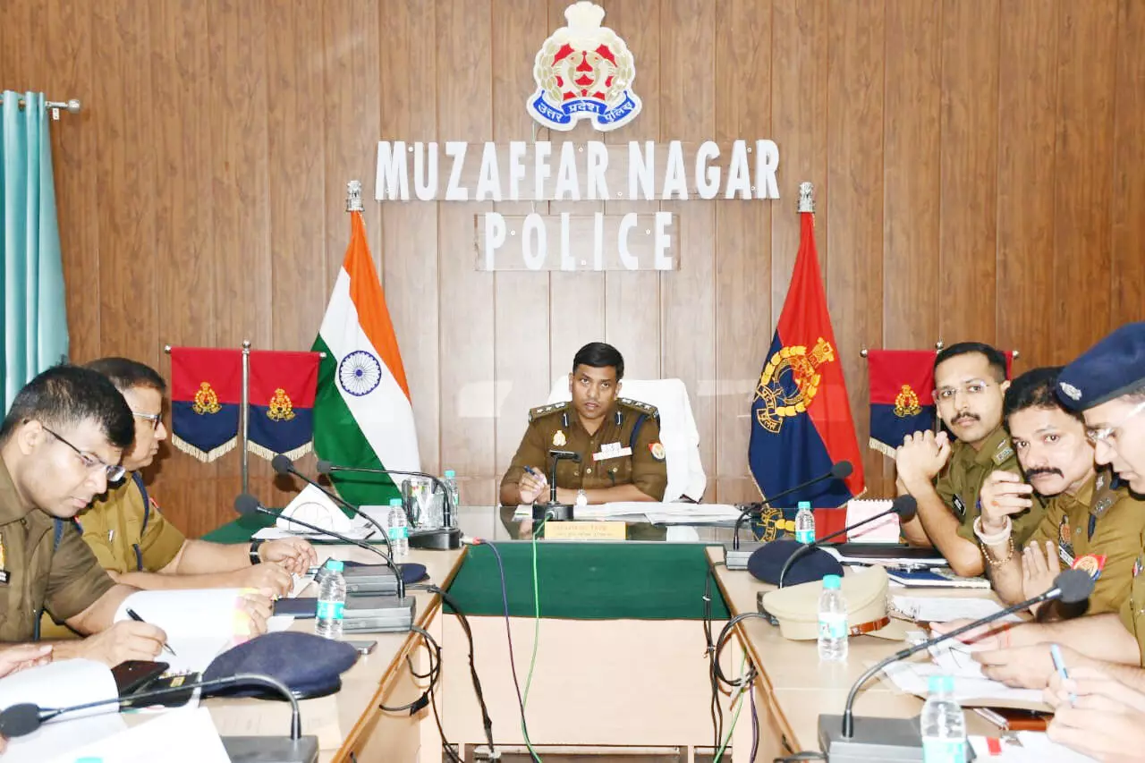 MEERAPUR-मतदान के दिन सोशल मीडिया पर रहेगी पुलिस की नजर