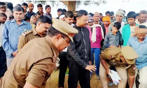 दुःसाहस:  बेटी के अंगों को पोटली में भरा, लाश का हाल देख कांपे लोग