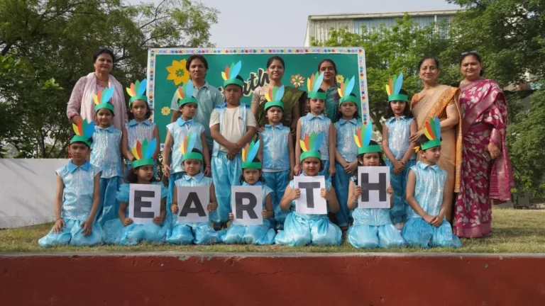 द दून वैली पब्लिक स्कूल, देवबंद में “विश्व पृथ्वी दिवस” का उल्लासपूर्ण आयोजन