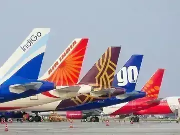 एयर स्ट्राइक का उड़ानों पर असर- श्रीनगर समेत 11 एयरपोर्ट्स बंद