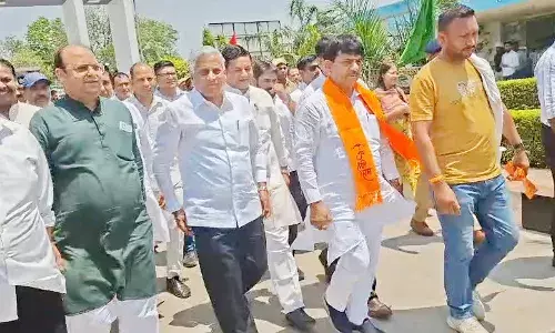 केन्द्रीय मंत्री वी. सोमन्ना ने की स्वच्छ भारत मिशन की समीक्षा