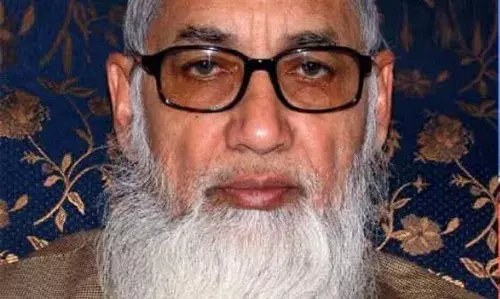 देवबंद के मौलाना मुफ्ती अबुल कासिम ने कहा कि, गाजा में क्रूरता और बर्बरता की सारी हदें पार हो गयी