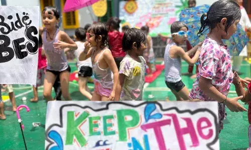 दून वैली में स्प्लैश पूल पार्टी की धूम