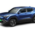 Prime Minister Narendra Modi flags off Maruti Suzuki e‑Vitara electric SUV from Hansalpur, Gujarat, highlighting Made‑in‑India export to 100+ countries, 49kWh/61kWh battery and 500km+ claimed range.