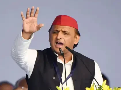 लखनऊ: अखिलेश यादव का हमला, बोले- चीनी सामान से खोखला हुआ आत्मनिर्भर भारत