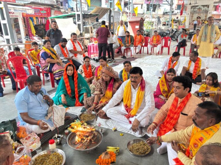 महाराजा अग्रसैन ने समाज में एकता और समानता को बढ़ायाः मीनाक्षी स्वरूप