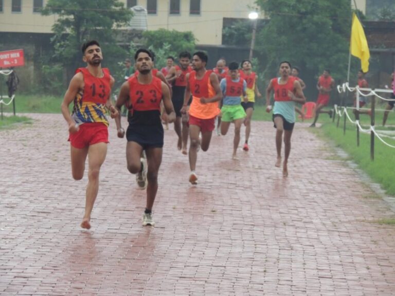 अग्निवीर जीडी भर्ती पूरी, बारिश में मुजफ्फरनगर के युवाओं ने दिखाया जोश