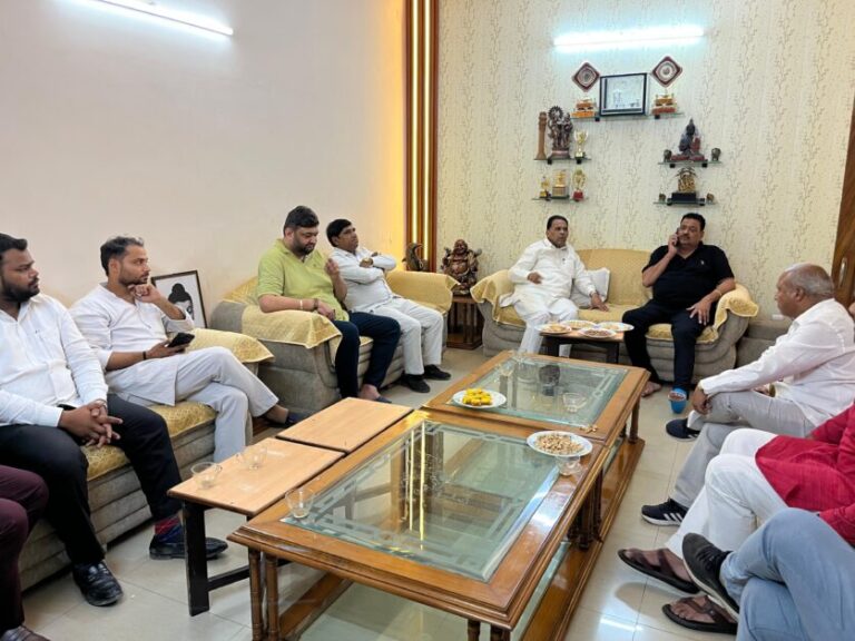 पूर्व सांसद राजपाल सैनी के आवास पर मंत्री नरेन्द्र कश्यप का अभिनंदन