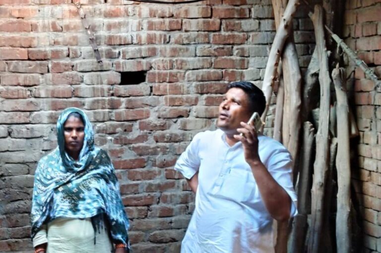 हादसों की बारिशः ग्रामीण इलाकों में लगातार ढह रहे कच्चे मकान