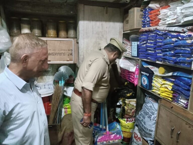 देवबंद पुलिस का सघन चेकिंग अभियान – अवैध पटाखों पर कार्रवाई और सुरक्षा पुख्ता