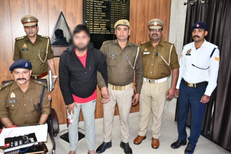 जुलूस के दौरान ट्रैफिक पुलिसकर्मी पर हमला करने वाला मुख्य आरोपी गिरफ्तार