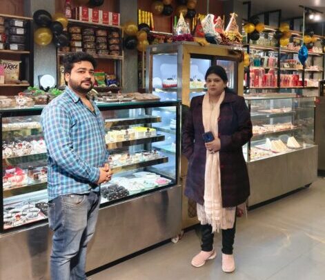 मुजफ्फरनगर-शहर की बेकरियों पर खाद्य विभाग का छापा, मचा हड़कम्प