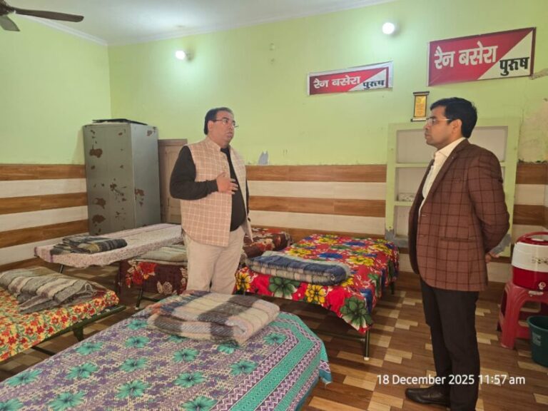 नगर पंचायत पुरकाजी का रैन बसेरा देखकर एडीएम ने की सराहना