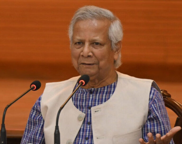 बांग्लादेश पर पाकिस्तान के असर का आरोप, भारत से रिश्तों में बढ़ा तनाव