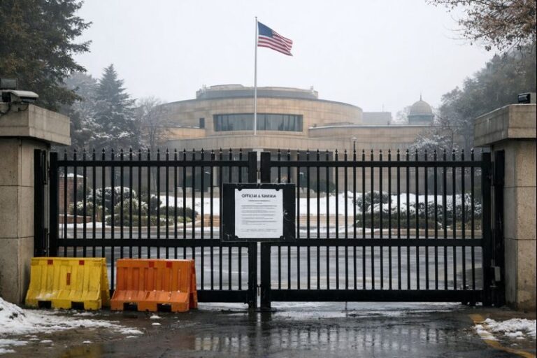 दिल्ली में अमेरिकी दूतावास 24–26 दिसंबर तक बंद, कांसुलर सेवाएं प्रभावित