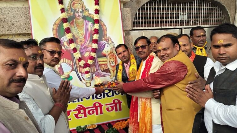 खतौली में भव्यता के साथ मनाई गई महाराजा शूर सैनी जयंती