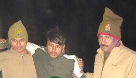पुलिस की डकैतों से मुठभेड़ः डकैती की योजना विफल, तीन शातिर गिरफ्तार