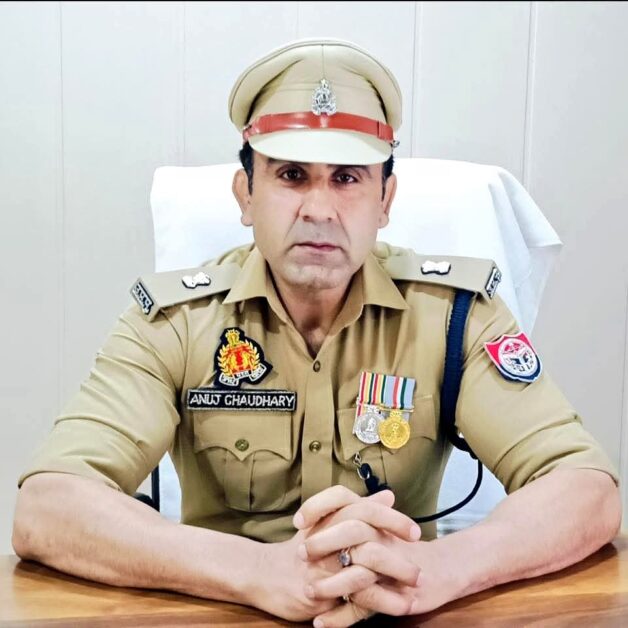 संभल हिंसा केस: FIR आदेश देने वाले जज का तबादला, बवाल