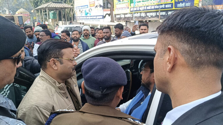 सोनू कश्यप केस चंद्रशेखर आज़ाद रोके गए