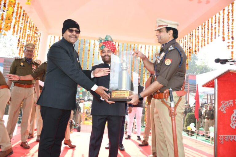 77वें गणतंत्र दिवस पर रिजर्व पुलिस लाइन्स में अनुशासन और शौर्य की भव्य परेड