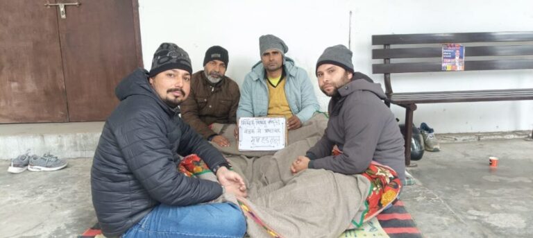 भ्रष्टाचार के खिलाफ आरटीआई कार्यकर्ता सुमित मलिक की भूख हड़ताल जारी