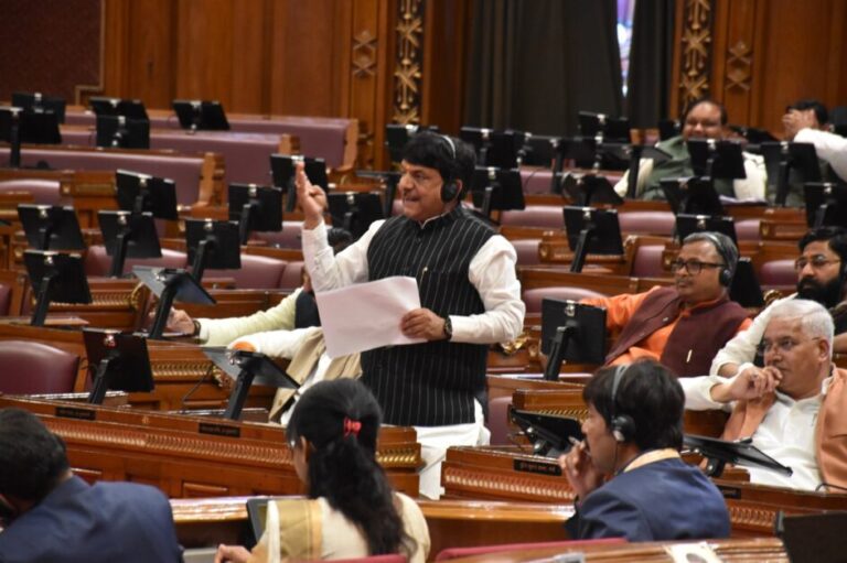 मंत्री कपिल देव ने विधानसभा में हाईकोर्ट बैंच व एम्स की मांग प्रभावी रूप से उठाई