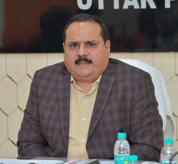 उत्तर प्रदेश में एसआईआरः दावा व आपत्तियों का समय एक माह बढ़ा