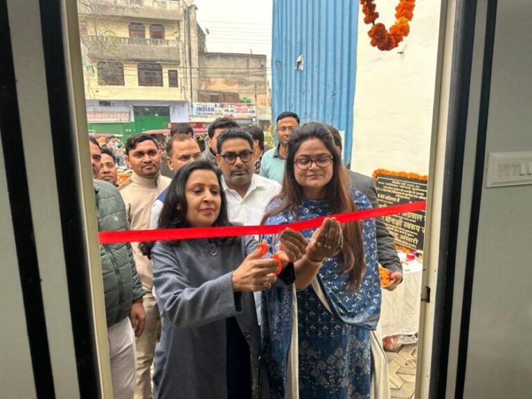 मुजफ्फरनगर-पालिकाध्यक्ष मीनाक्षी स्वरूप ने शहर को दी स्वच्छ हवा की सौगात