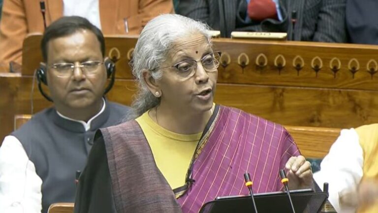 Budget 2026 : मुंबई-पुणे से दिल्ली-वाराणसी तक 7 हाई-स्पीड रेल कॉरिडोर