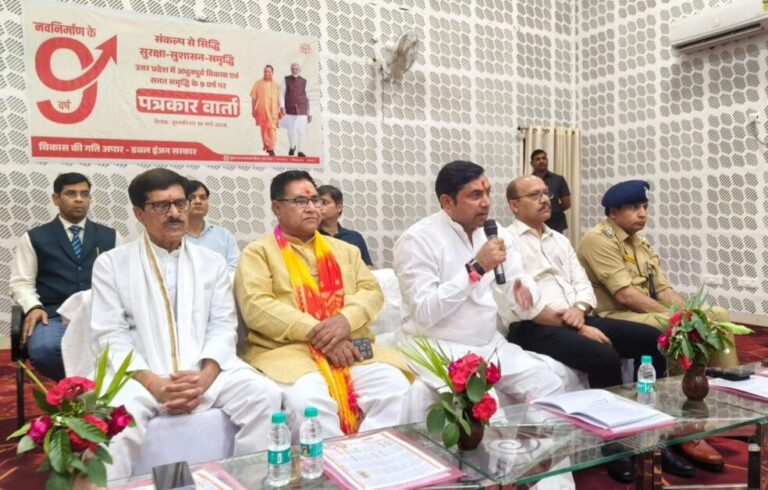 नवनिर्माण के नौ वर्षः विकास और समृद्धि के नए आयाम का गवाह बना यूपीः डॉ. सोमेन्द्र तोमर