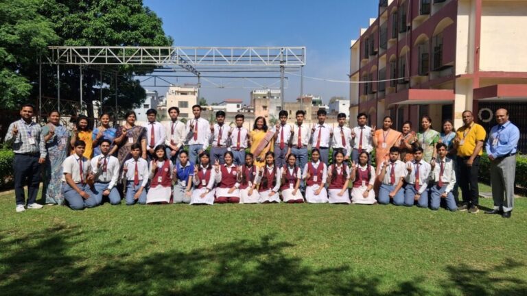 एम.जी. पब्लिक स्कूल के विद्यार्थियों का शानदार प्रदर्शन