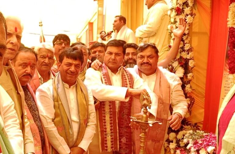 धूमधाम से मना भगवान परशुराम जन्मोत्सव, शोभायात्रा में उमड़ा जनसैलाब