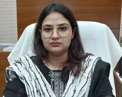 ias kavita meena