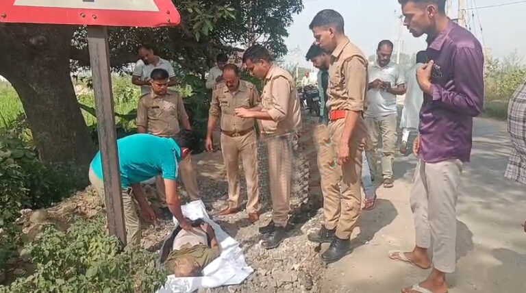 मुजफ्फरनगर-रोहाना में नाली में मिला युवक का शव, सनसनी