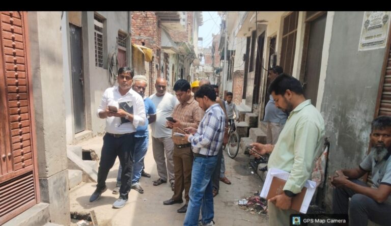 बिजली चोर हो जाएं सावधान: खतौली नगर में चला बिजली चोरी विरोधी अभियान