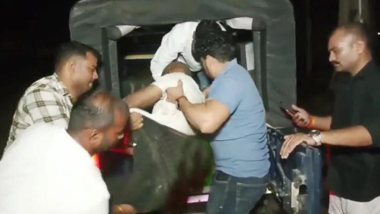 ENCOUNTER–छोटा राजन गैंग का सीरियल इनामी रेपिस्ट सत्तू मुठभेड़ में घायल