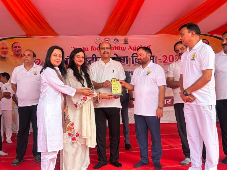 योग को दैनिक जीवन का हिस्सा बनाकर बनाएं स्वस्थ समाजः अनिल कुमार