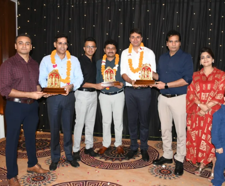स्थानांतरण पर तीन डीएसपी को भावभीनी विदाई, उत्कृष्ट कार्यों को किया याद