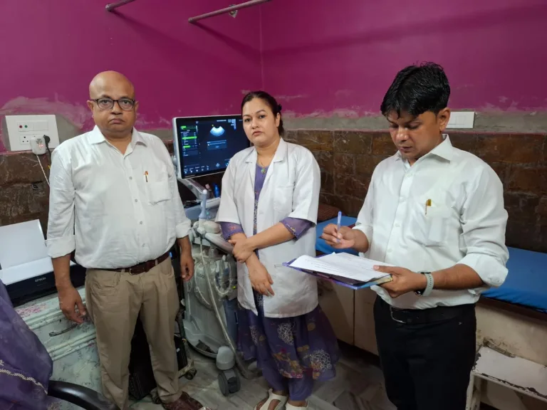 स्वास्थ्य विभाग की बड़ी कार्रवाईः मीरापुर का अल्ट्रासाउंड सेंटर सील, दो अस्पतालों को नोटिस जारी