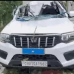 Saharanpur Road Accident में क्षतिग्रस्त स्कॉर्पियो और स्विफ्ट कार